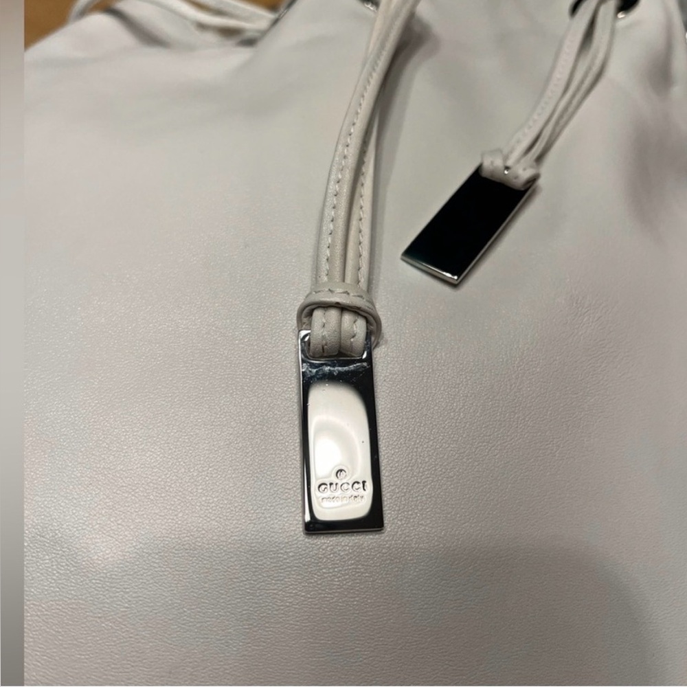 Gucci White Leather Drawstring Shoulder Bag with Bamboo Handle-Bag new - Picture 13 of 16